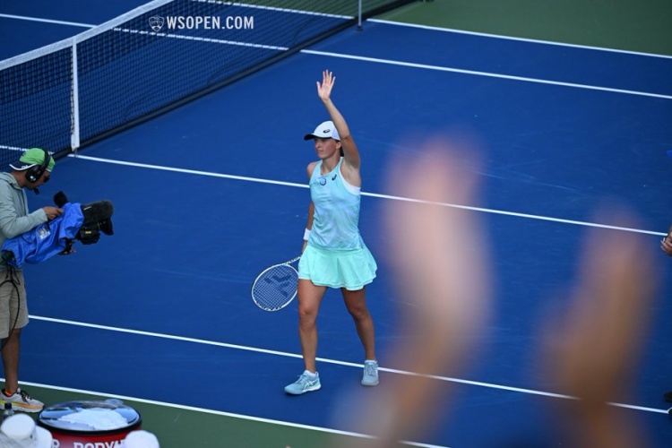 更是一个承 更是一个承