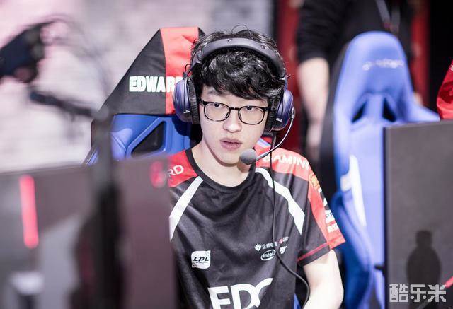 本文将以此 本文将以此