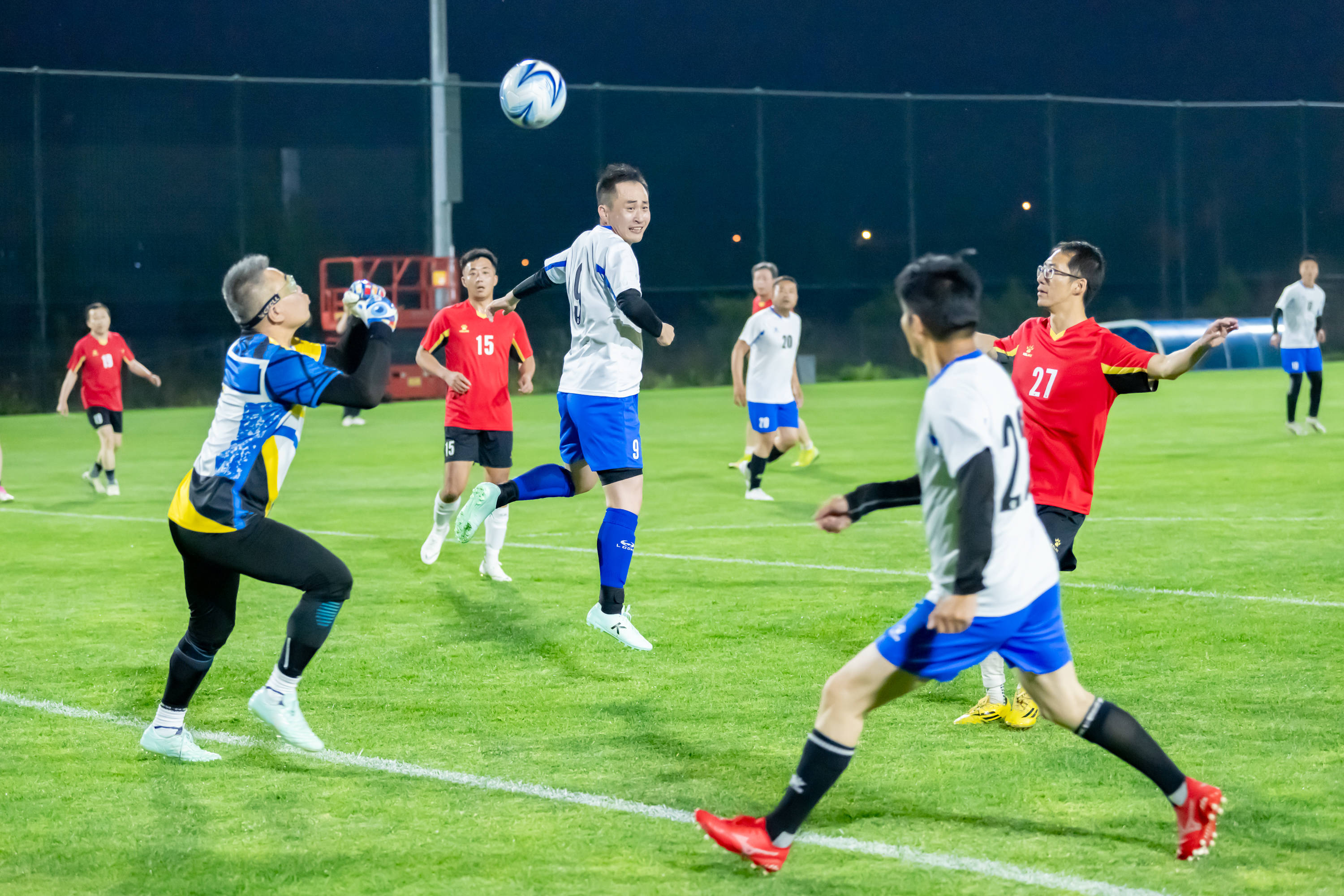 公众视野中 公众视野中