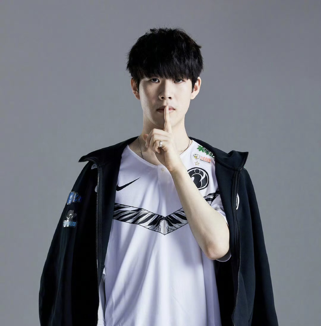 杯开启了一 杯开启了一